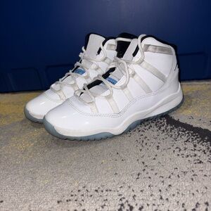 Jordan 11 Legend
